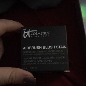 It Cosmetics Airbrush blush stain